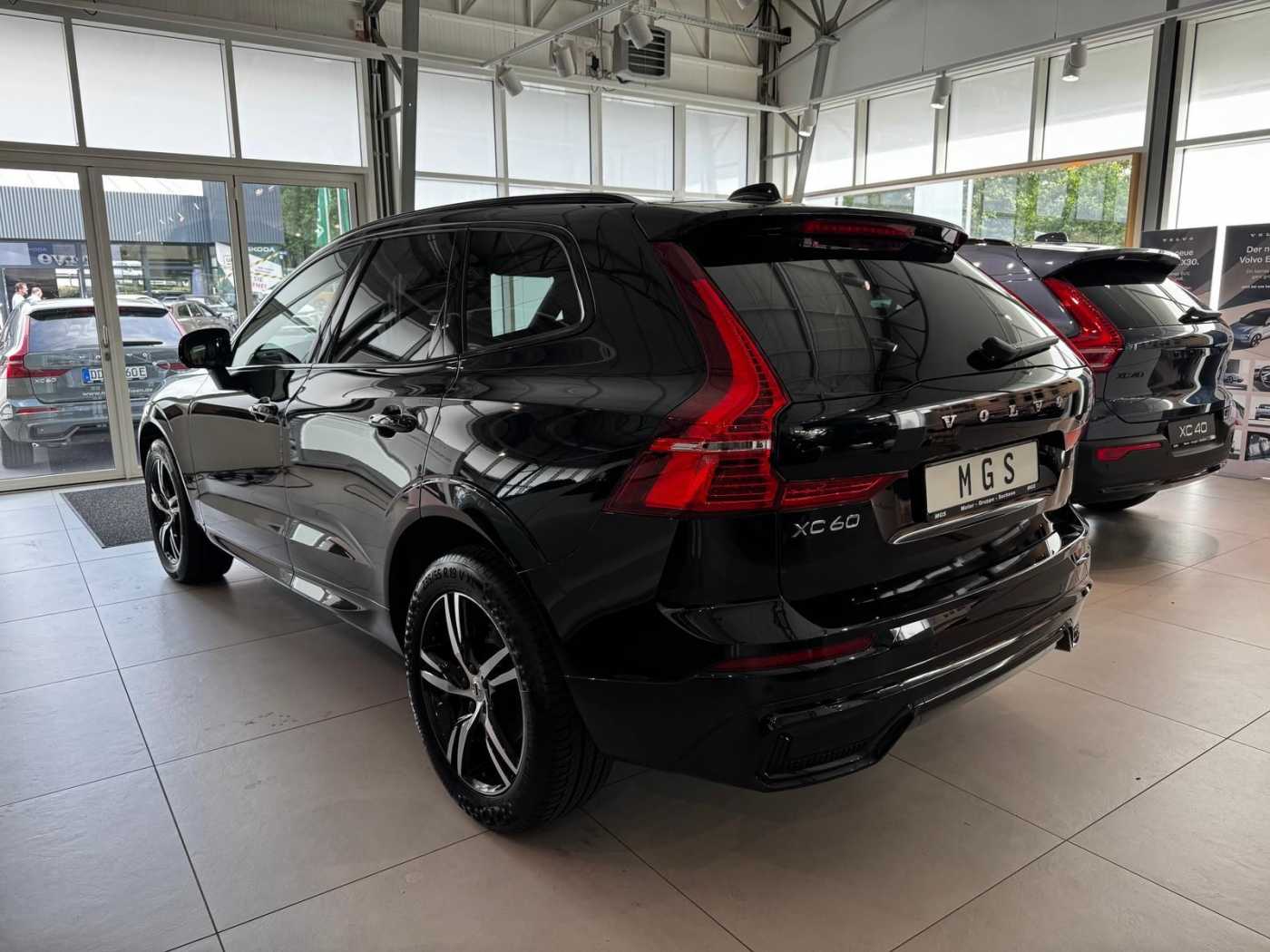 Volvo  B4 Mild-Hybrid Diesel AWD