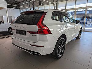 Volvo  Volvo XC60 B4 R-DESIGN AWD #StHz #360°