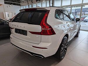 Volvo  T8 R Design Recharge Plug-In Hybrid AWD