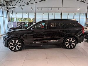 Volvo  Ultra Dark Recharge Plug-In Hybrid AWD