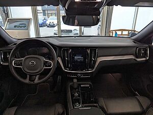 Volvo  T6 Plus Plug-In Hybrid AWD