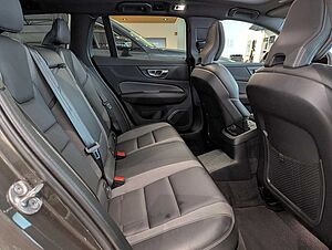 Volvo  T6 Plus Plug-In Hybrid AWD
