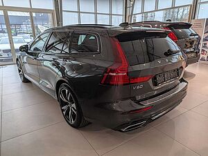 Volvo  T6 Plus Plug-In Hybrid AWD