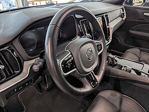 Volvo  T6 Plus Plug-In Hybrid AWD