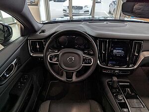 Volvo  T6 Plus Plug-In Hybrid AWD