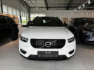 Volvo  R-Design B4 2WD