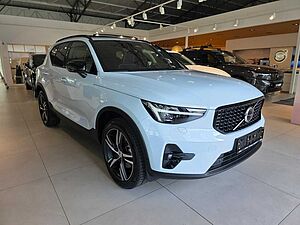 Volvo  B3 Mild-Hybrid Benzin Plus 2WD