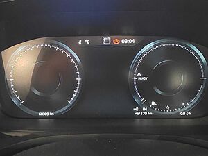 Volvo  Plus Bright Recharge Plug-In Hybrid AWD