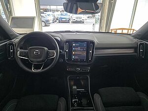 Volvo  B4 Mild-Hybrid Benzin Ultra 2WD