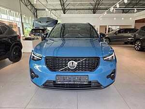 Volvo  B4 Mild-Hybrid Benzin Ultra 2WD