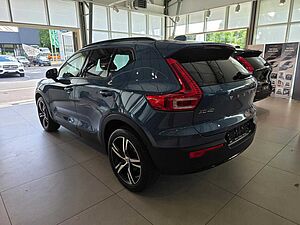 Volvo  B4 Mild-Hybrid Benzin Ultra 2WD