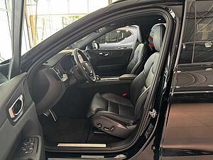 Volvo  T6 Recharge Plug-In Hybrid AWD #GroßerAkku