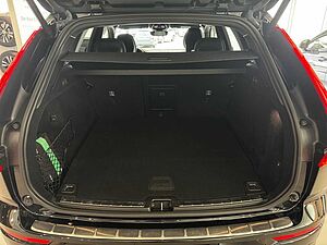 Volvo  T6 Recharge Plug-In Hybrid AWD #GroßerAkku