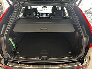Volvo  T6 Recharge Plug-In Hybrid AWD #GroßerAkku