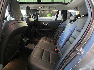 Volvo  Inscription Recharge Plug-In Hybrid AWD