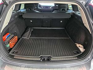 Volvo  Inscription Recharge Plug-In Hybrid AWD