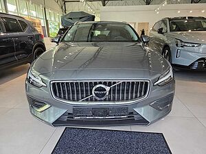 Volvo  Inscription Recharge Plug-In Hybrid AWD