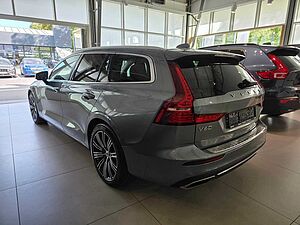 Volvo  Inscription Recharge Plug-In Hybrid AWD
