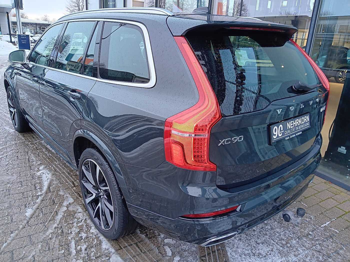 Volvo  D5 AWD Geartronic R-Design 'Standheizung'