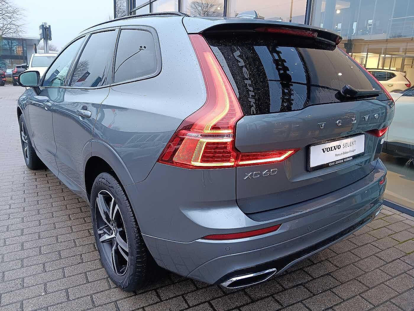 Volvo  T6 Recharge R-Design 'HARMAN/KARDON'