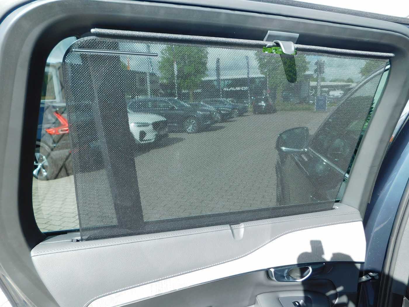 Volvo  T8-Hybrid AWD Plus Bright