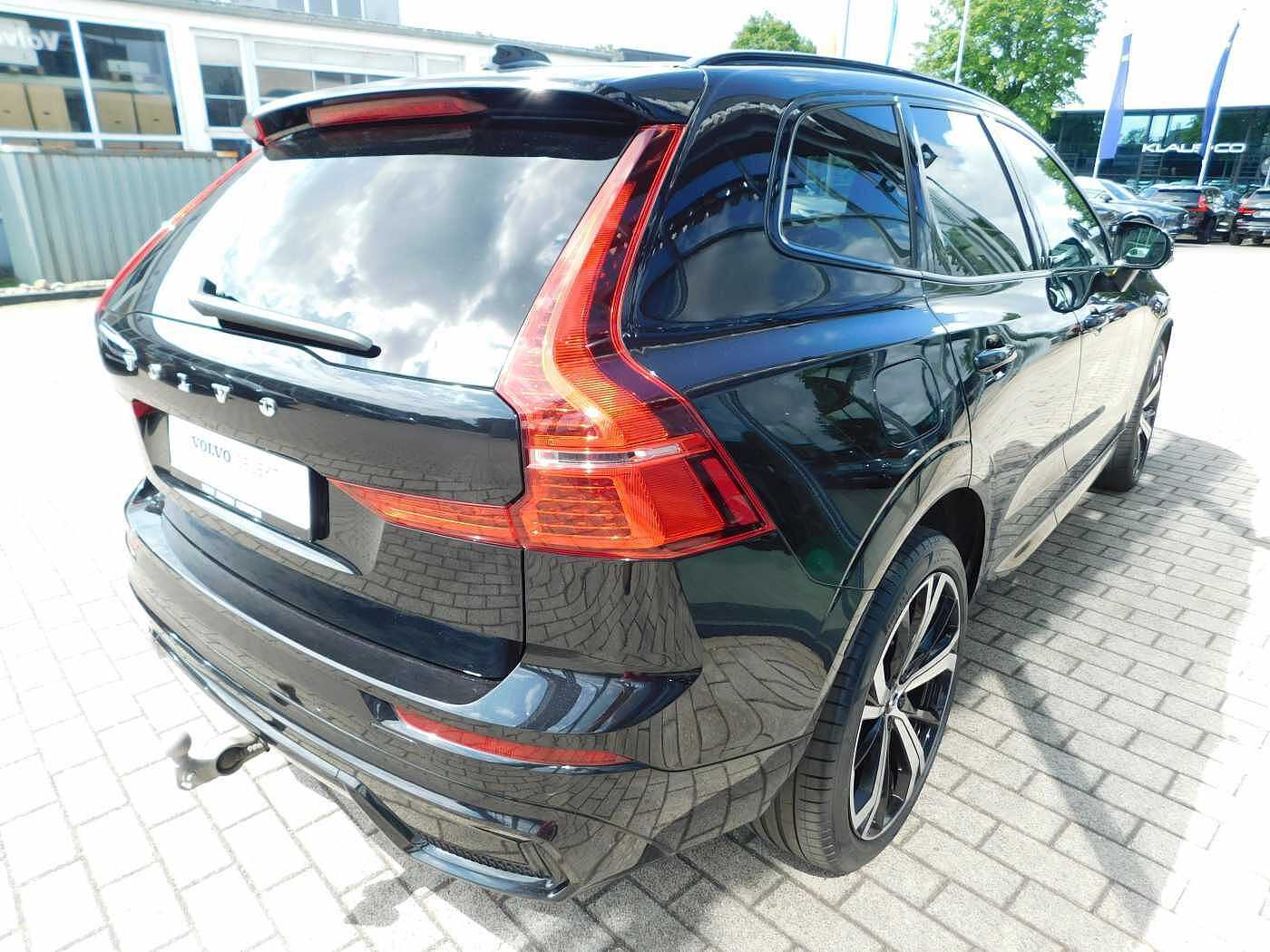 Volvo  T6 AWD Recharge R-Design
