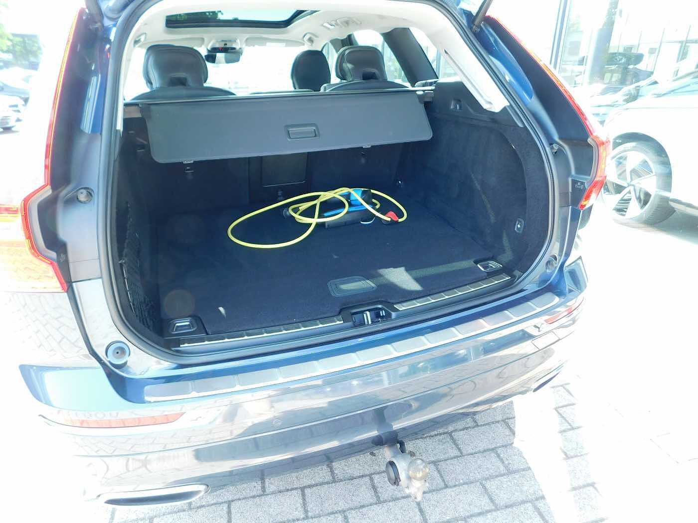 Volvo  T6 AWD Recharge Inscription Expression