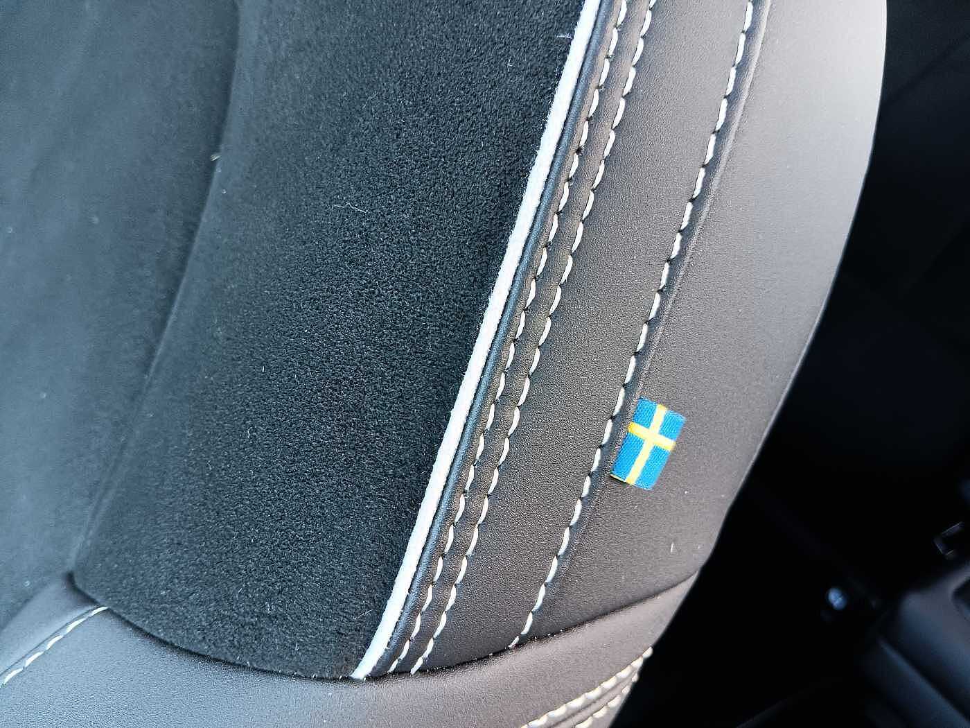 Volvo  Recharge Single Pro 'Glasdach, 360, e-Sitze'
