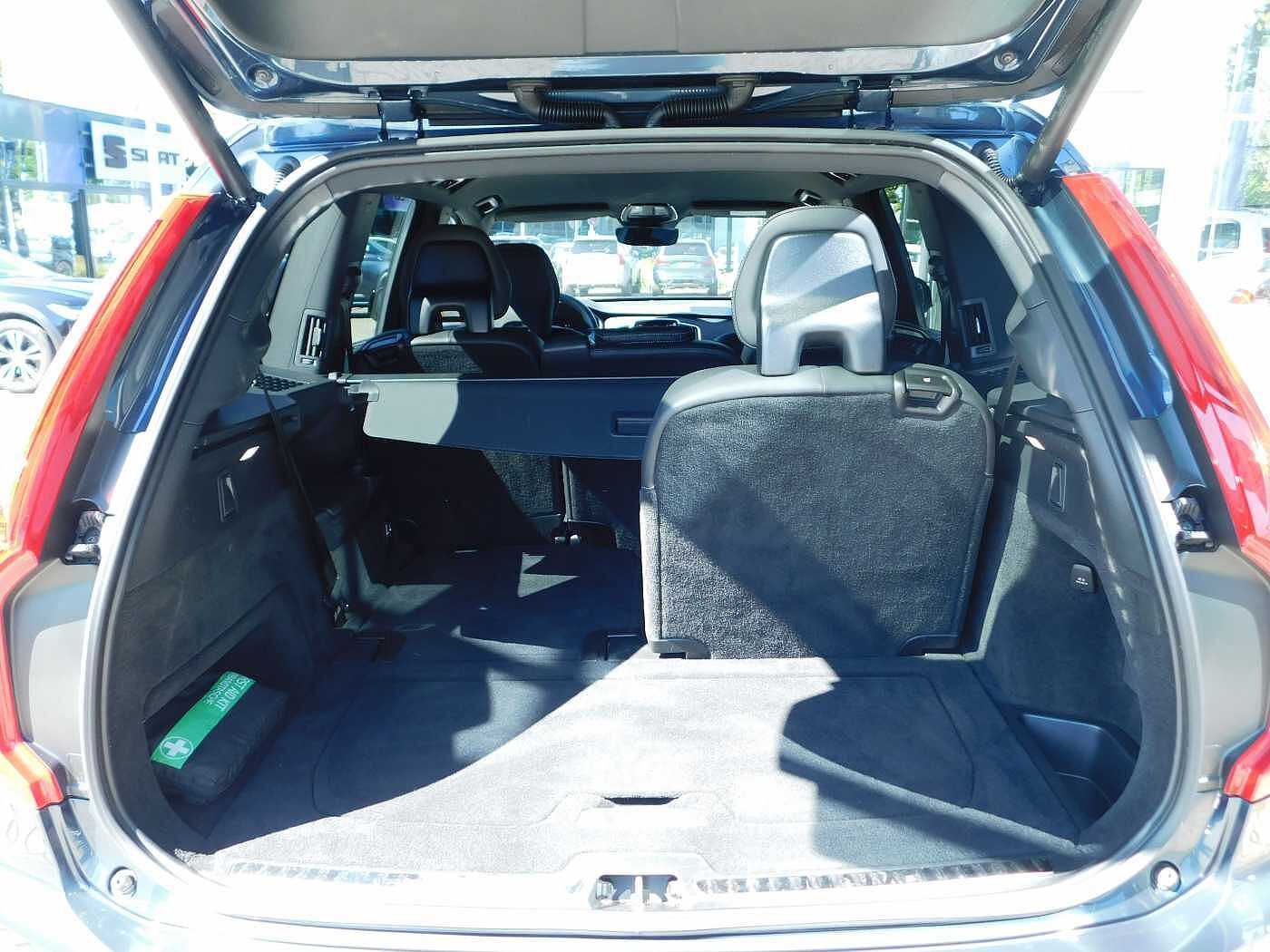 Volvo  T8 AWD Recharge Plus Bright