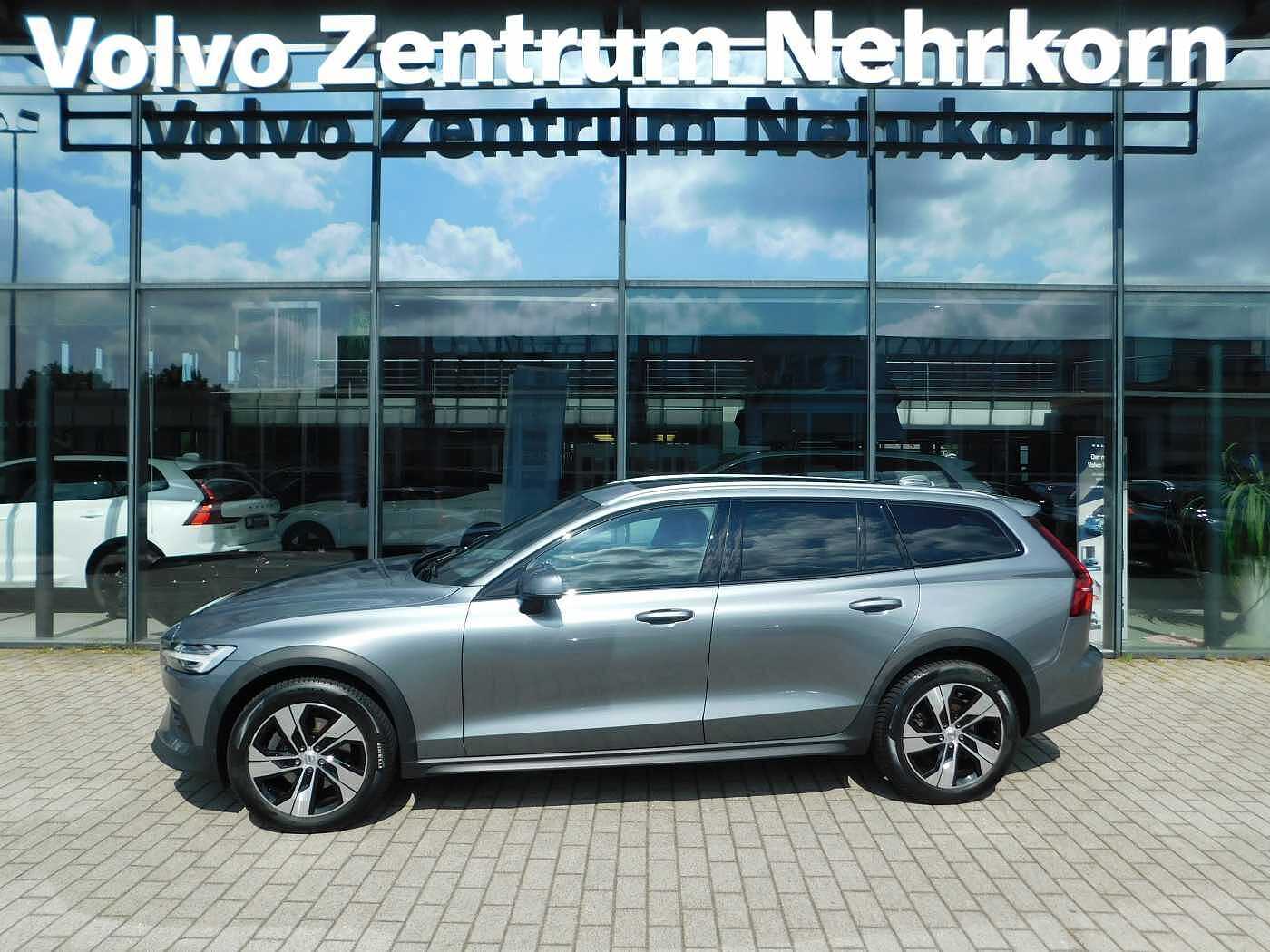 Volvo  B4 D AWD Geartronic Pro