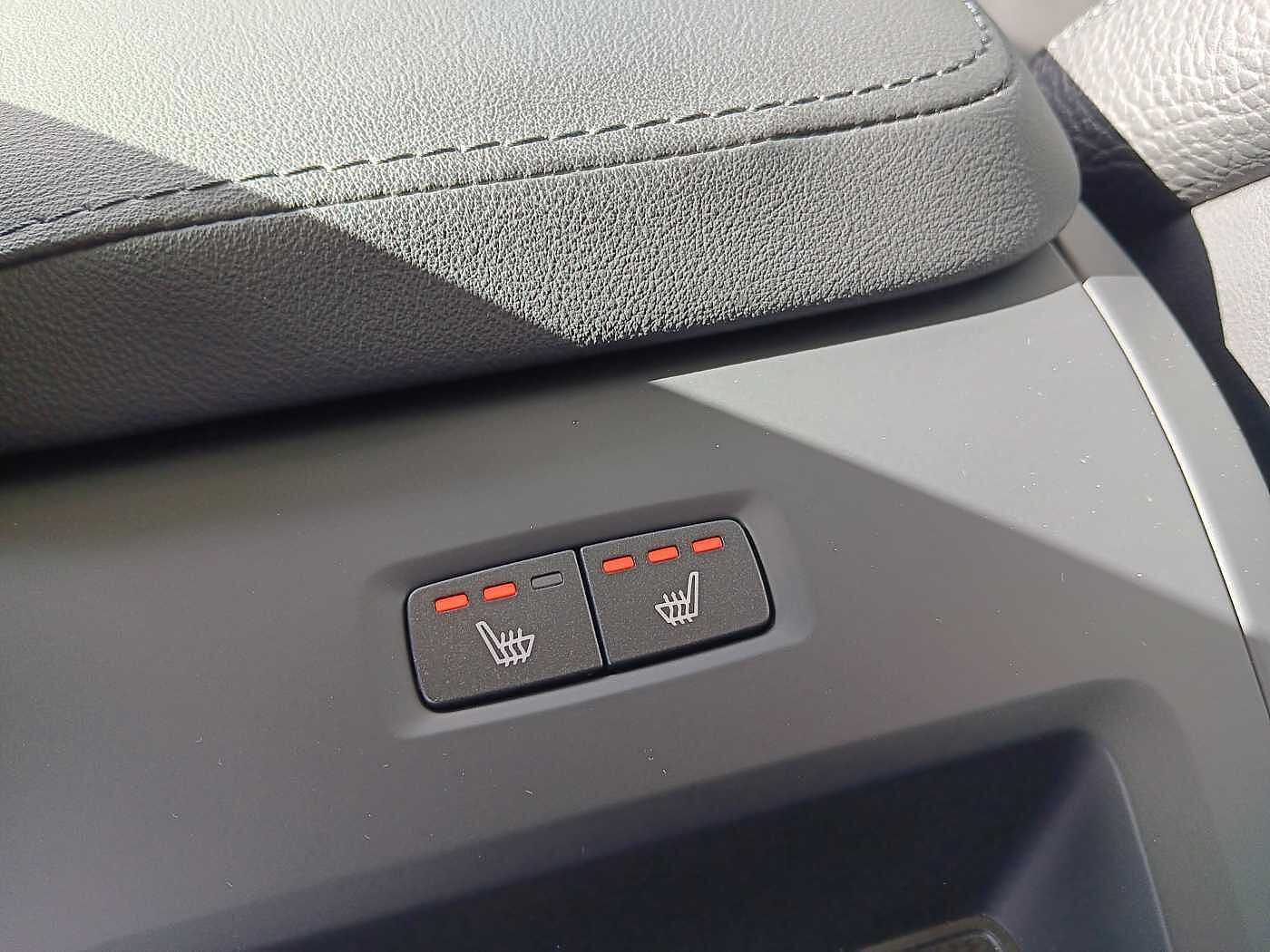 Volvo  T6 AWD Recharge Plus Bright