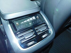 Volvo  T8 AWD Inscription Edition
