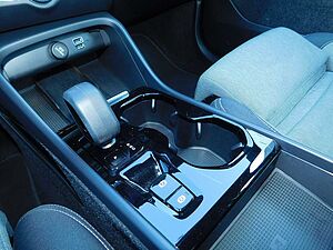 Volvo  T4 Recharge DKG Plus Bright