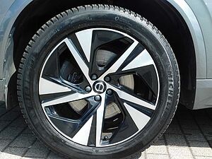 Volvo  B5 D AWD R-Design