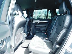 Volvo  B5 D AWD R-Design