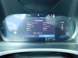 Volvo  T8-Hybrid AWD Plus Bright