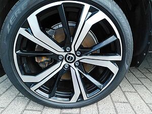 Volvo  T6 AWD Recharge R-Design