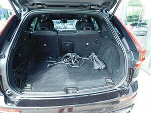 Volvo  T6 AWD Recharge R-Design