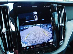 Volvo  T6 AWD Recharge R-Design