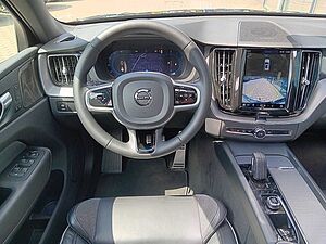 Volvo  B4 D 2WD R-Design 'AHK, ACC'