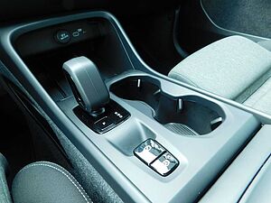 Volvo  B4 D AWD Plus Dark