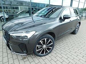Volvo  B4 D AWD Plus Dark