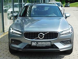 Volvo  B4 D AWD Geartronic Pro