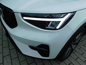 Volvo  T4 Recharge Plus Dark