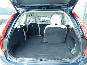 Volvo  T8 AWD Plus Bright