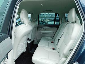 Volvo  T8 AWD Plus Bright