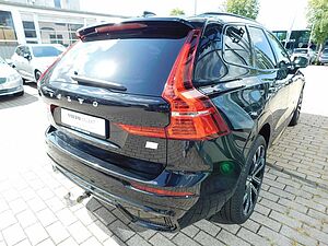 Volvo  T6 AWD Recharge R-Design