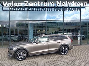 Volvo  B4 D AWD Geartronic Pro