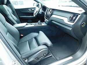 Volvo  T8 R-Design 'Massage, Bowers&Wilkins'