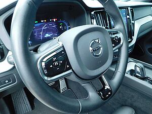 Volvo  T8 R-Design 'Massage, Bowers&Wilkins'